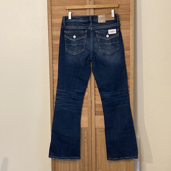 NWT BKE Stella blue jeans size 29S 29 short high stretch Midrise bootcut - Picture 11 of 14